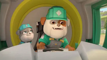 The Crew Builds a Skate Park / The Crew Builds a Tunnel