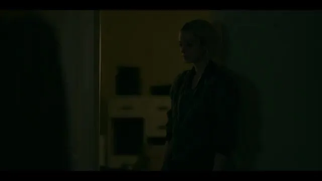 E4.Look Me In the Eye
