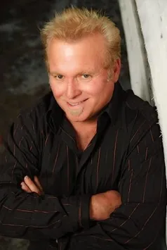 Jay Hewlett