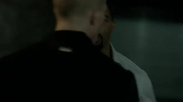 E1