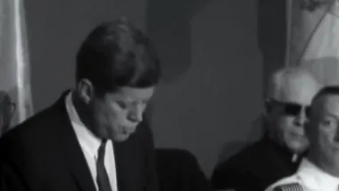 E2.Riding the Tiger (1961-1963)