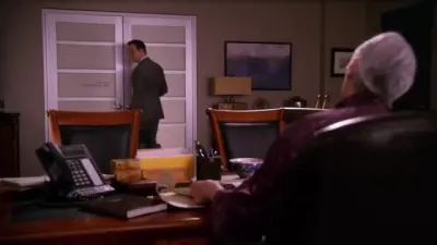 E23