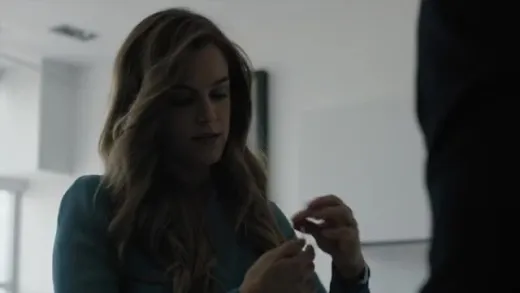 E10.Christine