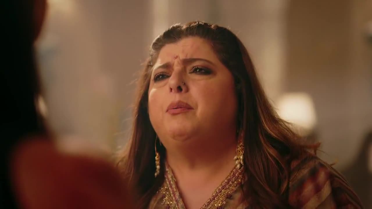 E38