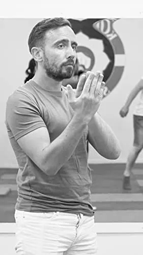 Gary J Hewitt
