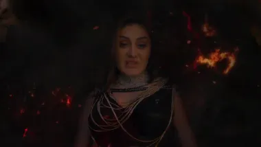 E22