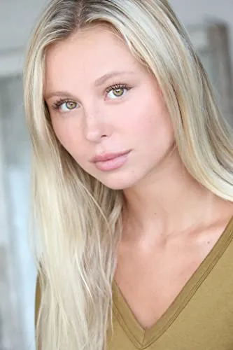 Alexandra Peters