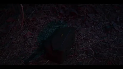 E4