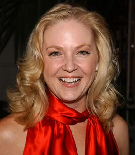 Carolyn Lawrence