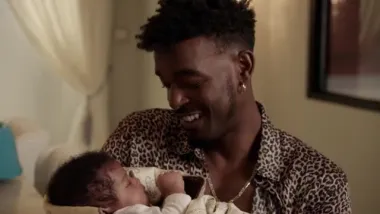 E11.Watch the Throne