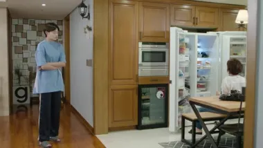 E2.Coward #TheStranger