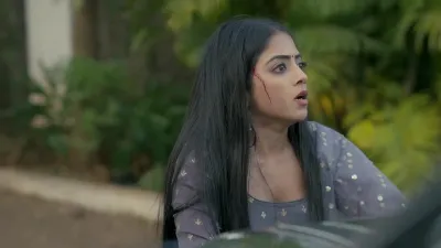 E44