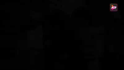 E4