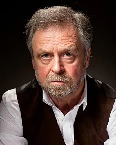 Russell Richardson