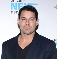 Jon Huertas