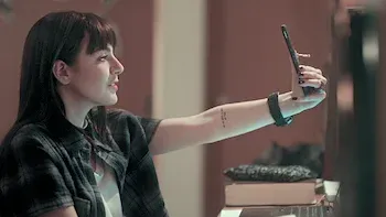 E6.Are You Missing The Good Old Times?