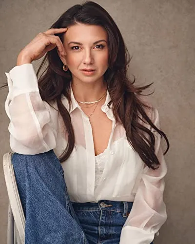 Zizi Strallen