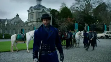 E2.Moon Rises, Raven Seeks