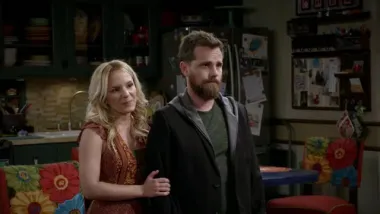 E21.Girl Meets Goodbye