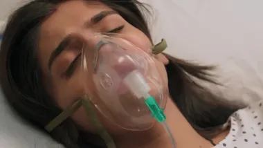 E485