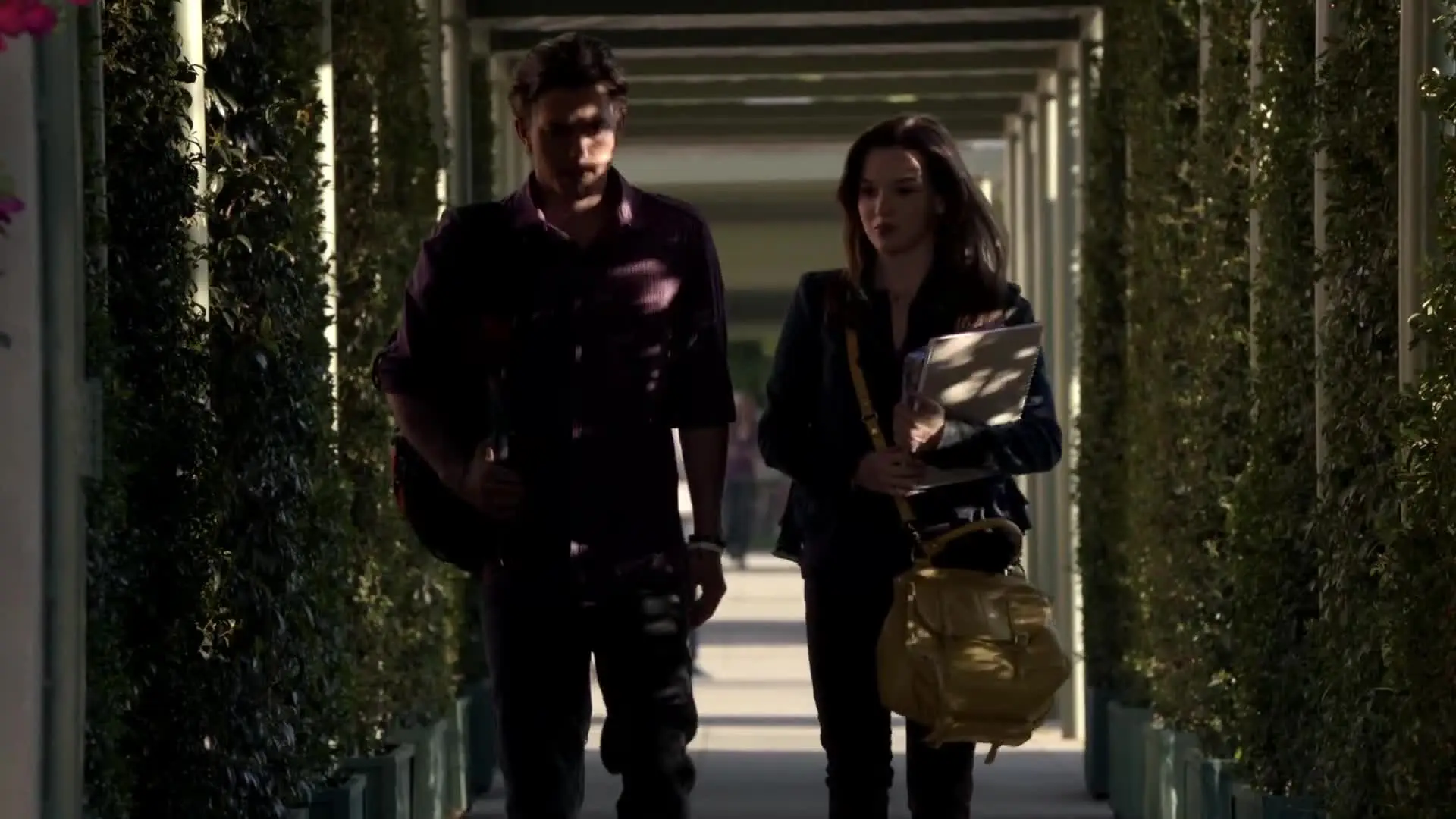 E6.No Ordinary Visitors