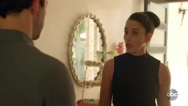 E5.HONEYMOON’S OVER