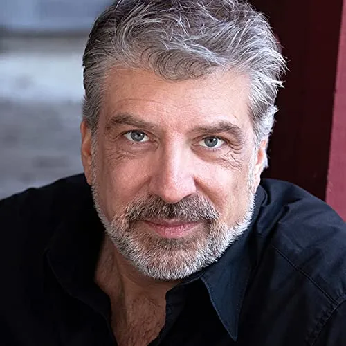 Paul Stroili