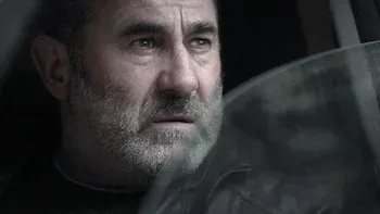 E2.Long Live the King