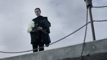 E13.Let the Dead Bury the Dead