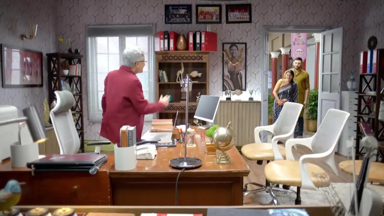 E607