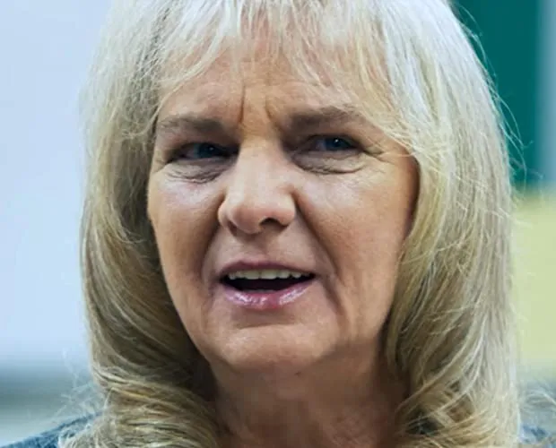 Sharon Lansing