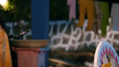 E44