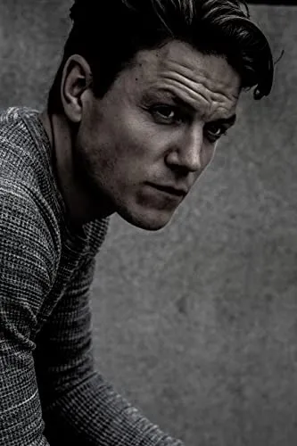 Mitchell Hunt