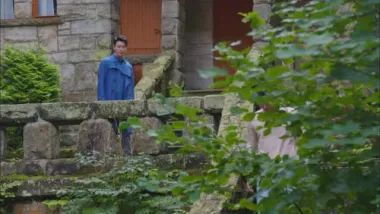 E2.He'll Come Back Someday