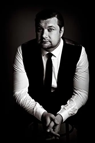 Paul Knight