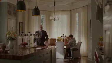 E18.Life Is a Masquerade Party