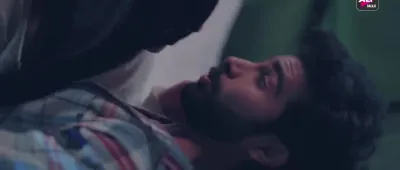 E10