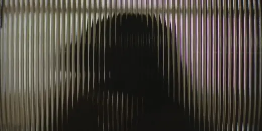 E2