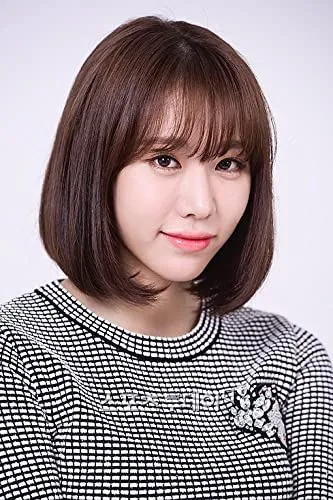 Da-eun Baek