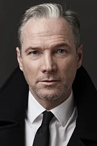 Sean Mahon