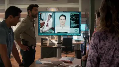 E6.The Tourist