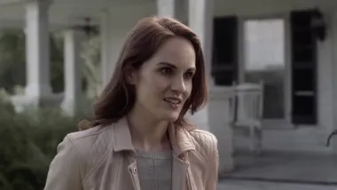 E3.Because I'm Mrs. Claus