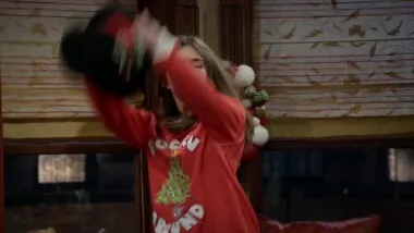 E18.Girl Meets a Christmas Maya