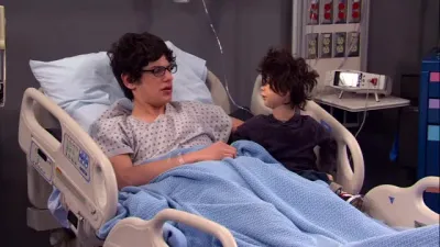 E4.Tori Gets Stuck