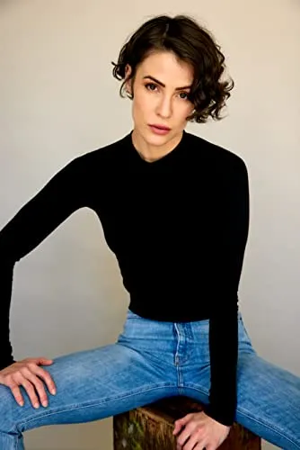 Linsey Godfrey