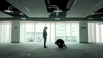 E15.Facing the Darkness...