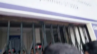 E2758