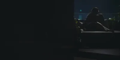 E4