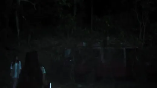 E5