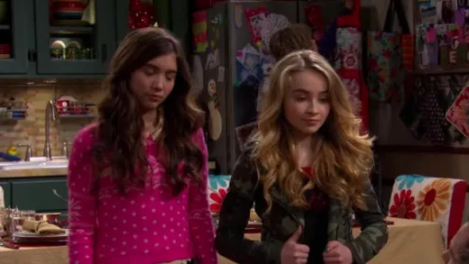 E16.Girl Meets Home for the Holidays